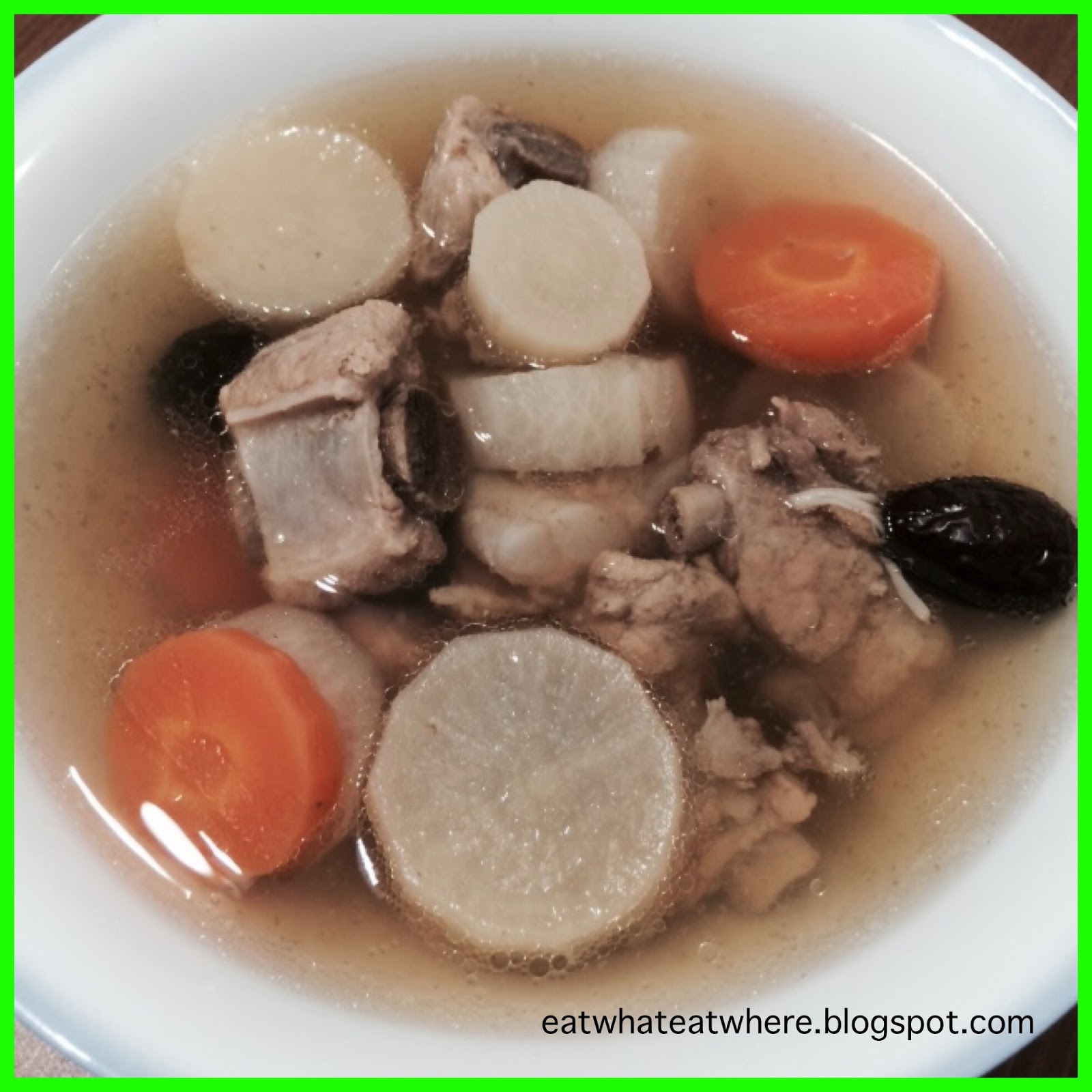 Eat what, Eat where? ewew cooks Radish Soup with Pork Ribs